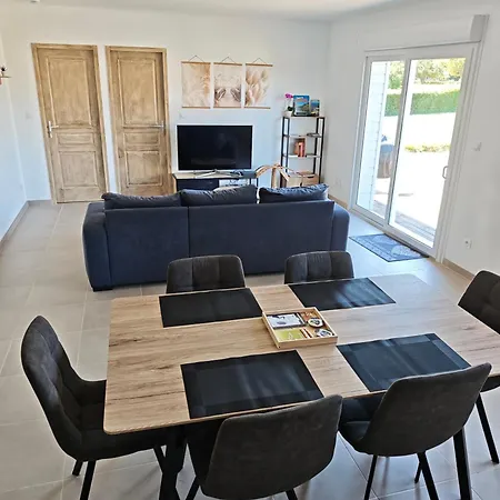 Holiday home Terre Et *